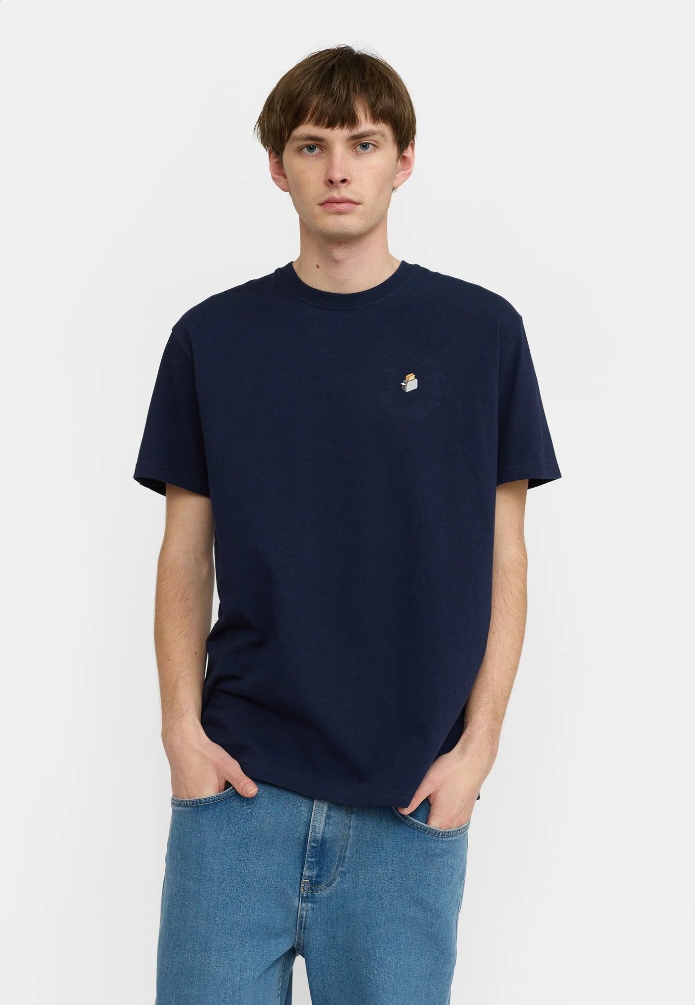 Embroidery T-shirt – Brödrost