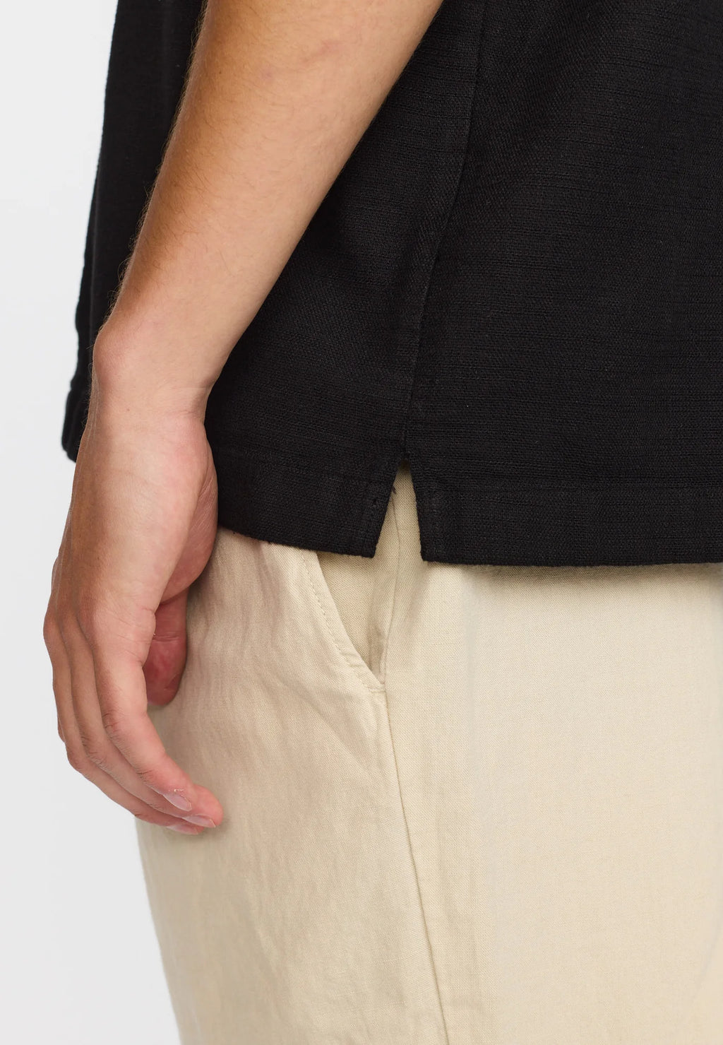 Oversize Short-sleeved Shirt / 3153 - Black
