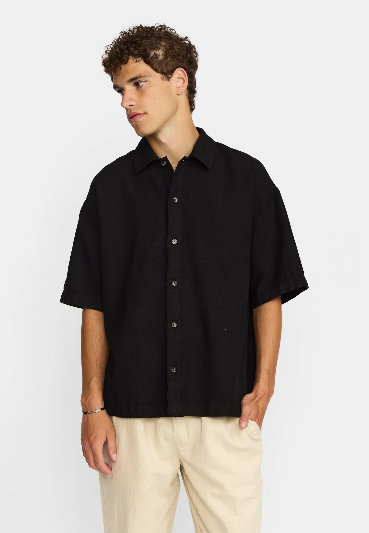 Oversize Short-sleeved Shirt / 3153 - Black